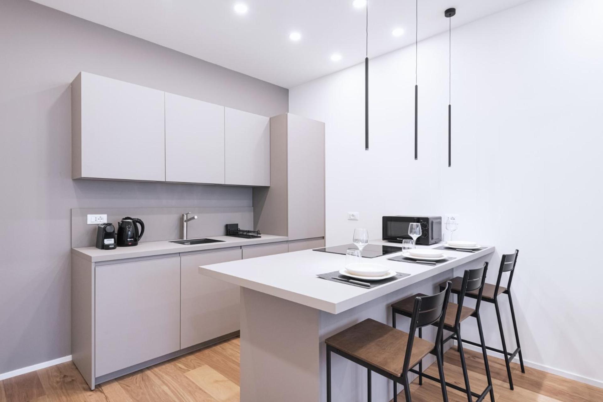 Easylife - Nuovo Bilocale Con Balcone S.agostino Apartamento